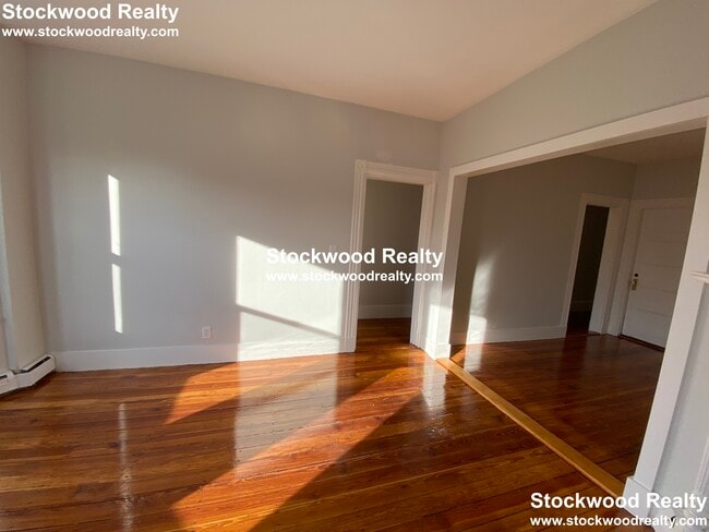 Photo - 632 Dorchester Ave Unit 3