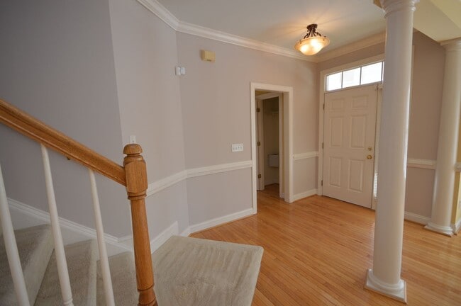 Photo - 114 Prestonian Pl