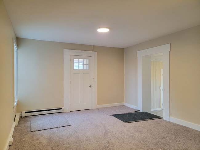 Photo - 317 W Main St Unit C