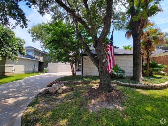 Building Photo - 11715 Chapelle Ct Rental