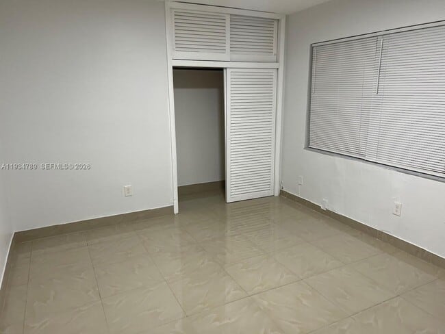 Photo - 2072 NE 169th St Unit 11