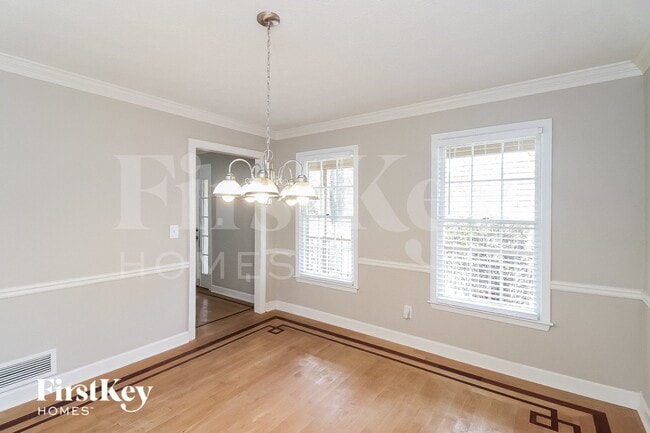 Photo - 2636 Kirkwood Dr