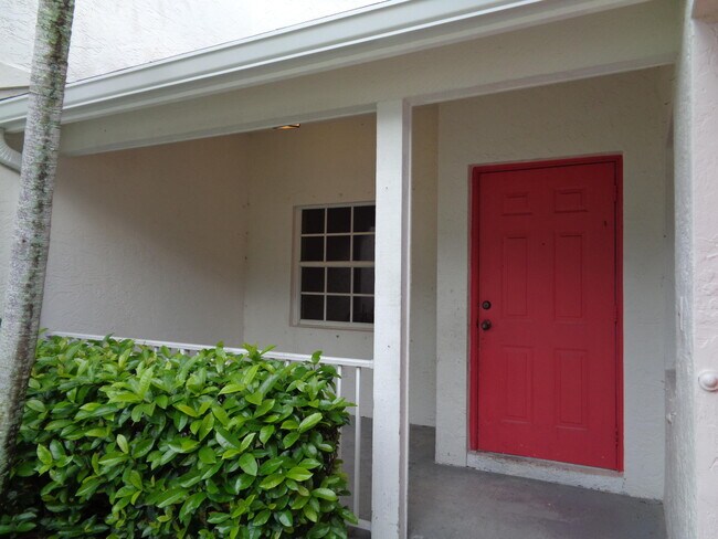Photo - 12574 Westhampton Cir Unit G