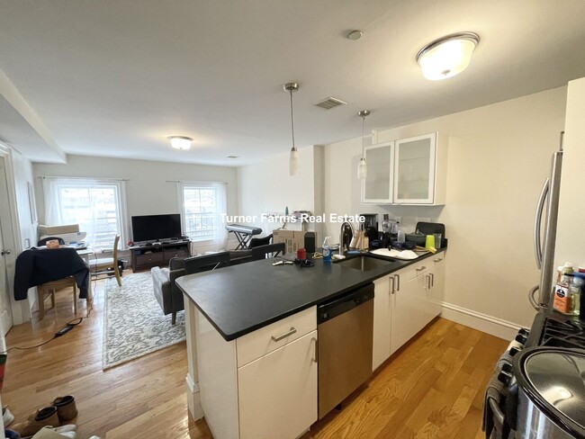 Photo - 685 Massachusetts Ave Apartments Unit 5