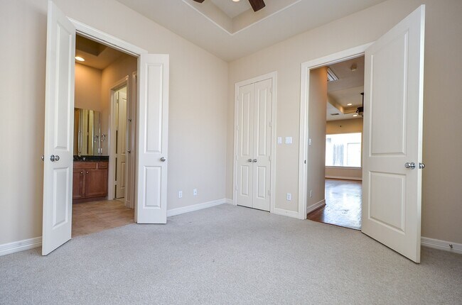 Photo - 3834 Center St Unit False