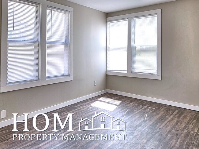 Photo - 914 N 6th St