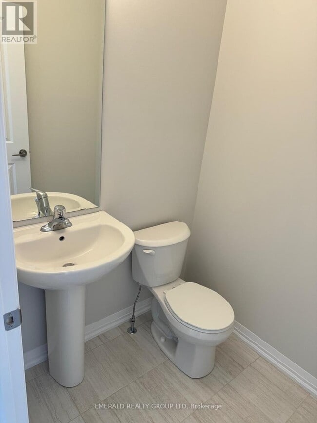 Photo - 10 Whelan Ct