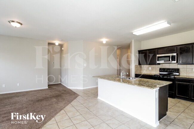 Photo - 303 Preakness Ln