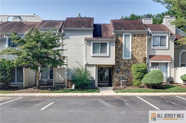 Building Photo - 1068 Schmidt Ln