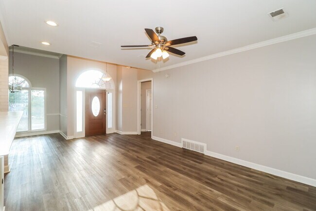 8964 Minda Path Cove