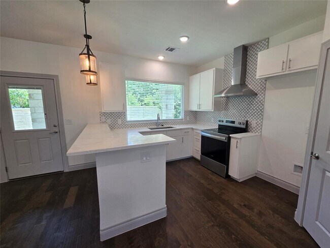 Photo - 2105 Tiger Trail Unidad 701