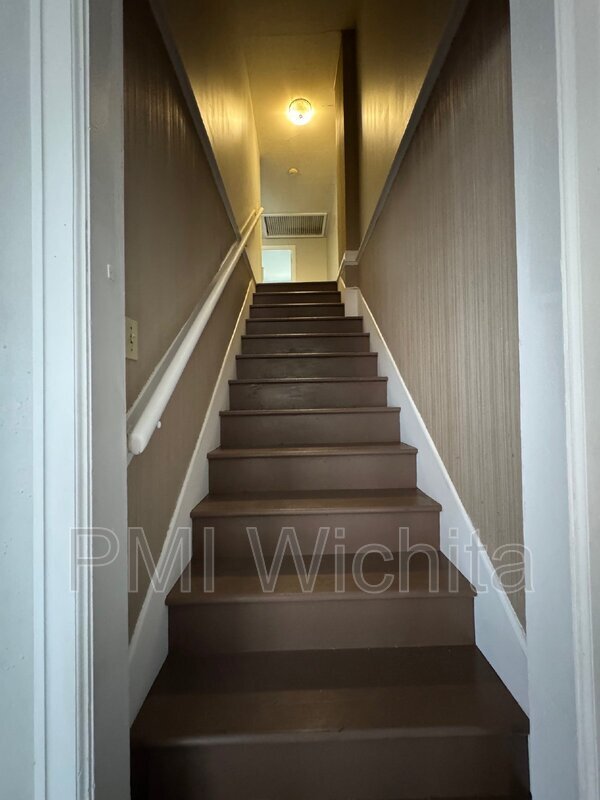 Photo - 717 S Green St