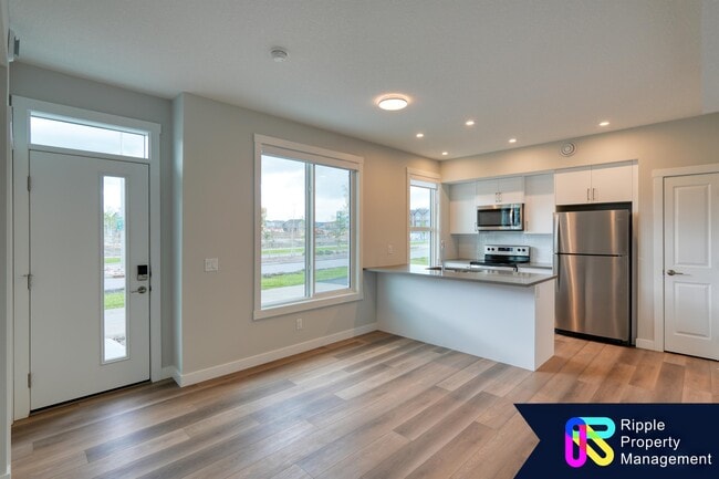 Photo - 20938 Seton Way SE