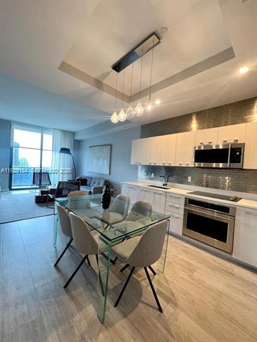 Photo - 55 SW 9th St Unidad 4205