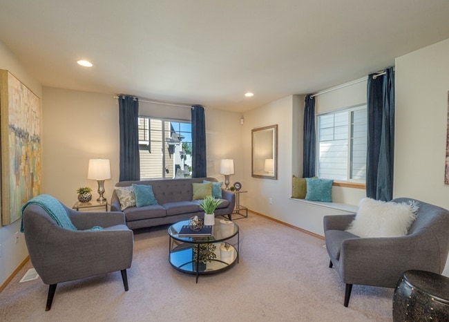 Photo - Bright and Modern 3bed Home in Perfect Location