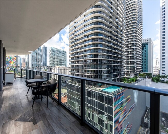 Building Photo - 801 S Miami Ave Unit 1201