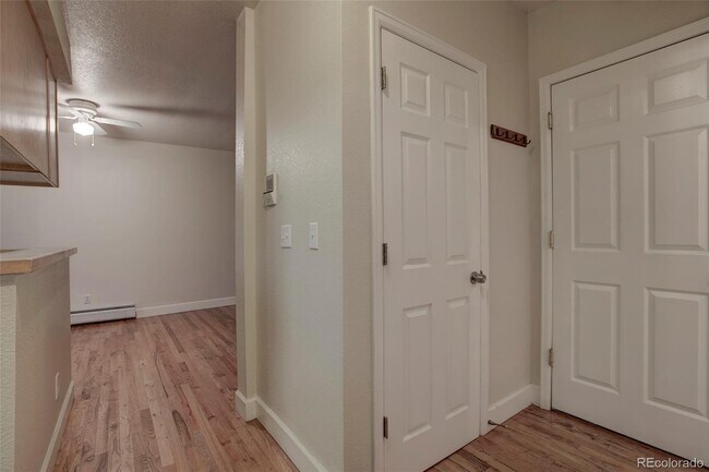 Photo - 1629 N Clarkson St