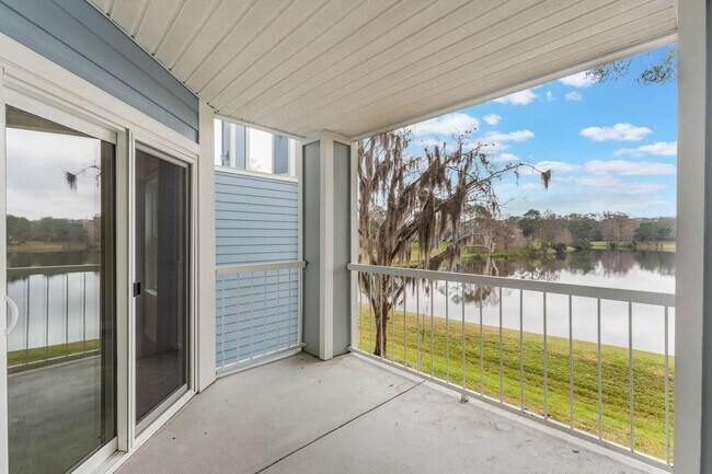 Photo - Beautiful LAKEFRONT Condo in Lake Mary ~ New Kitchen, New Flooring, Gated Community! Unit 212