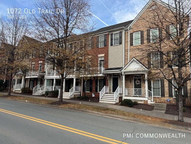 Building Photo - 1072 Old Trail Dr