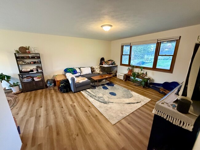 Photo - 117 Honness Ln Unit A