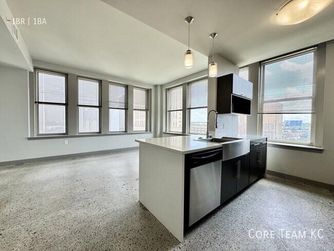 Photo - 306 E 12th St Unidad 604
