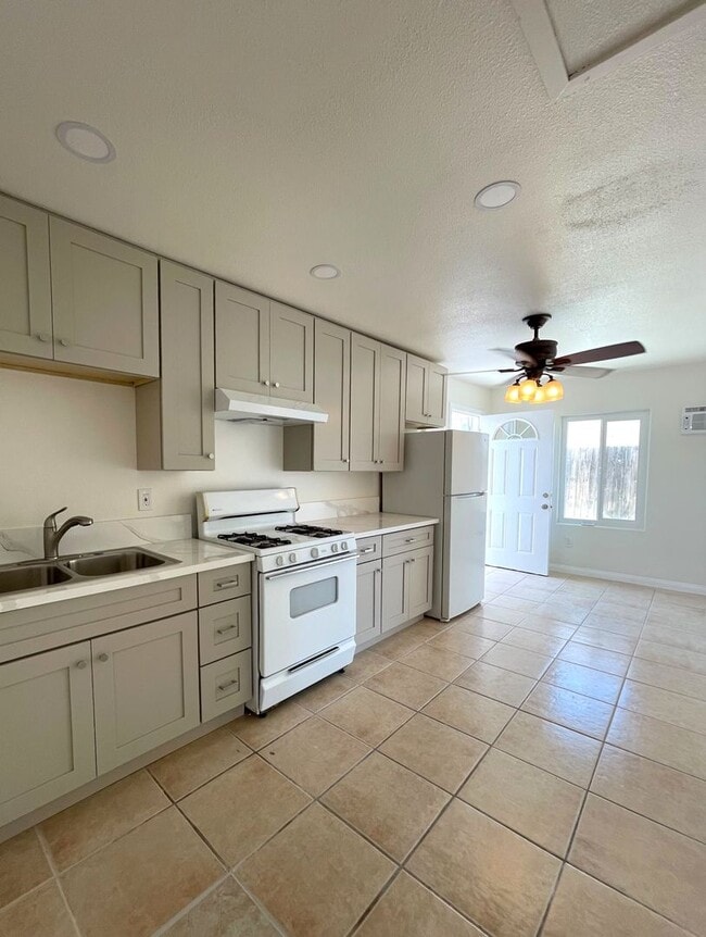 Photo - 3920 T St Unit 3920 T Street (C)