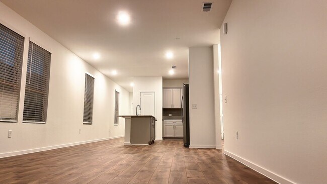 15932 Blass Vly Dr