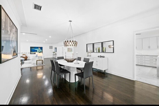 Photo - 641 Island Rd