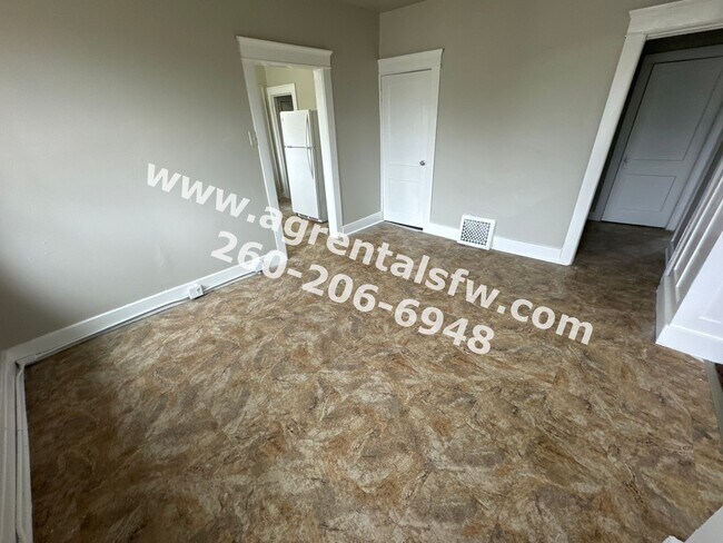 Photo - 5 Bedroom House- Section 8 Ok!