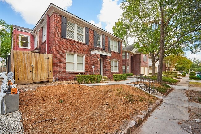 Building Photo - 1320 W Pierce St Unit True