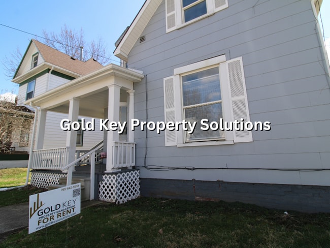 Building Photo - 907 W Main St Unit 907 W Main St Apt #1