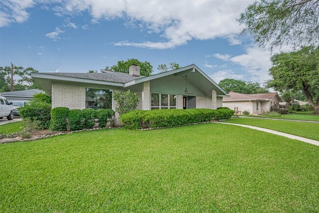 Photo - 8314 Burning Hills Dr