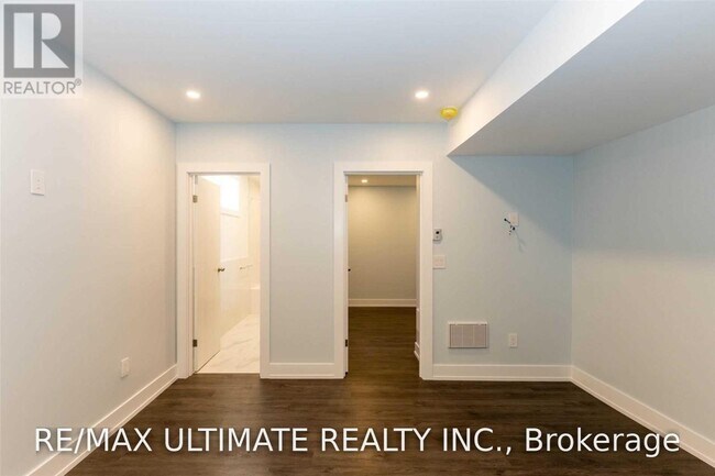 Photo - 248 Wilmington Ave Unit Apt 1