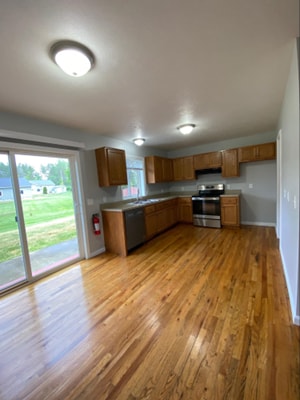 Photo - 204 Betsinger Rd