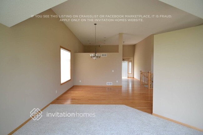 Photo - 336 Brady St