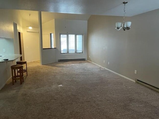 Building Photo - 2 story condo with single car garage- cat ...