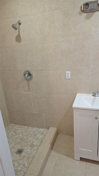 Photo - 2524 Funston St