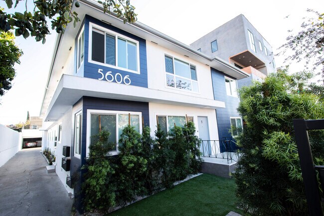 Photo - Lexington 5606 Apartments