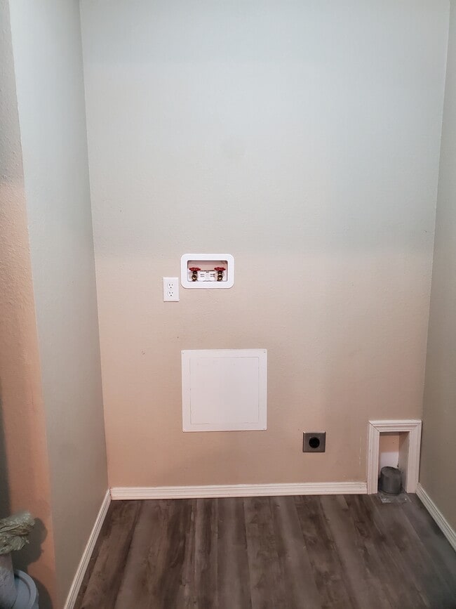 Photo - 86435 Franklin Blvd