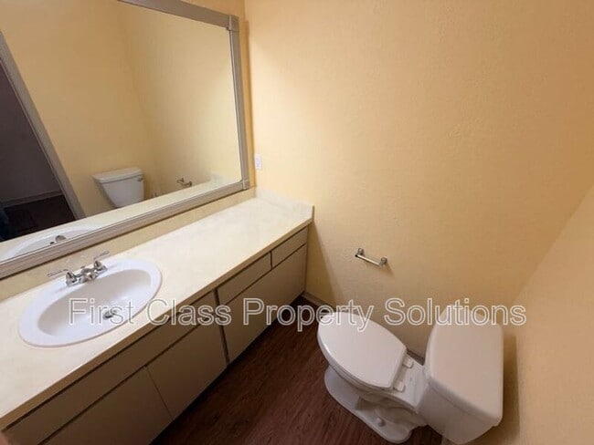 Photo - 1404 Mary Lee Ln