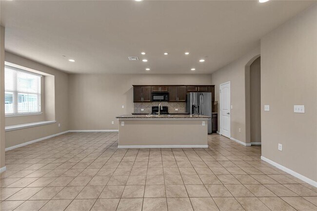 2880 Donnell Dr Unidad 2003
