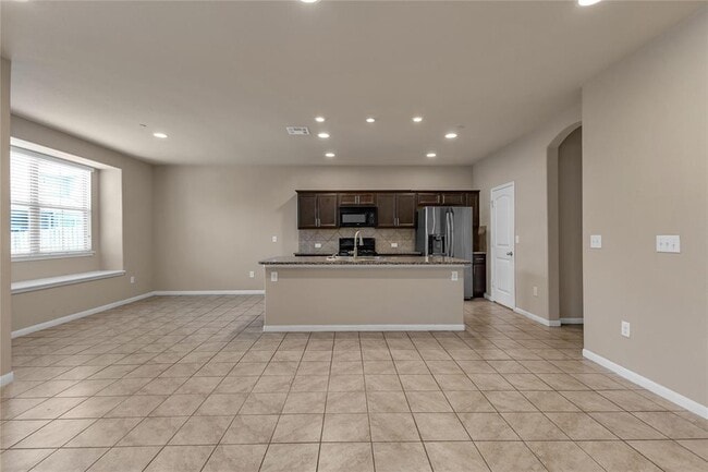 Photo - 2880 Donnell Dr Unit 2003