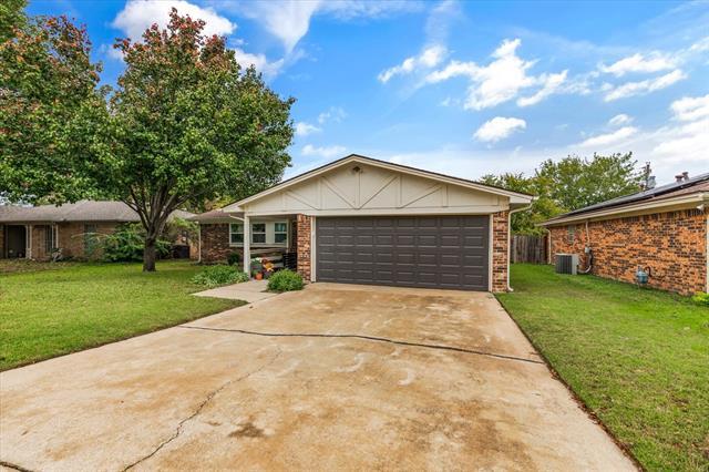 Photo - 2021 Memphis Dr