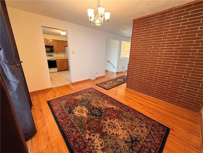 Photo - 2800 College Park Rd