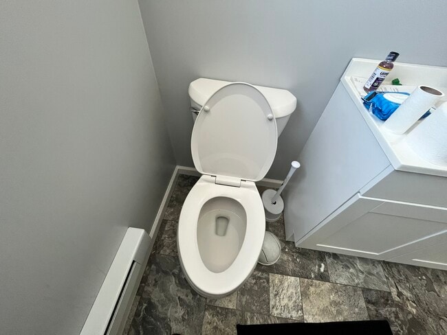 Photo - Herndon Blue House