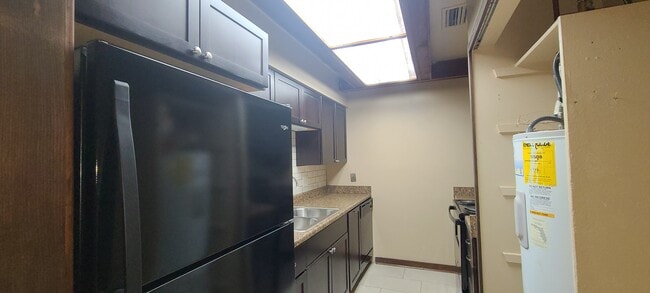 Photo - Hummingbird Unit D