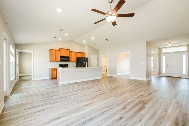 Photo - 7803 Sloewood Dr