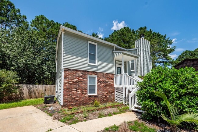Photo - 113 Trescott Ct