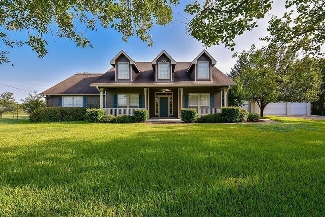 Photo - 2811 County Rd 64