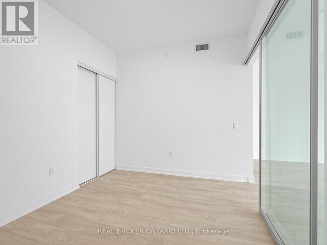 Photo - 634 Church St Unité 1502